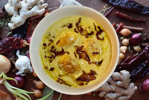 Bengali Deem Bhuna (Egg Curry